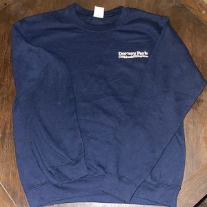 Size: M Navy Blue Dorney Park Sweatshirt